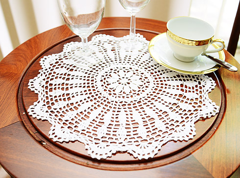 Crochet Round Placemat. 16" Round. White color. 2 pieces pack